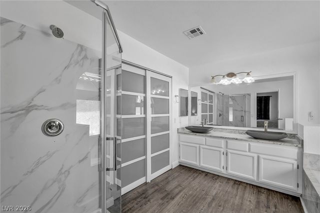 2940 Domino Way, Las Vegas, NV 89117