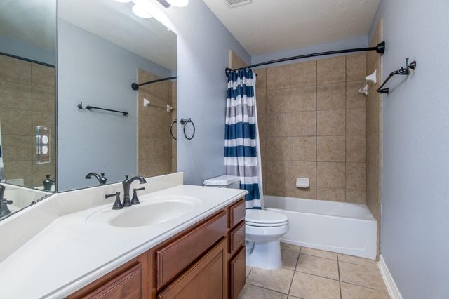 18119 Blues Point Drive, Cypress, TX 77429