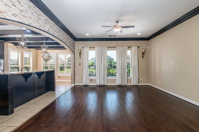 18119 Blues Point Drive, Cypress, TX 77429