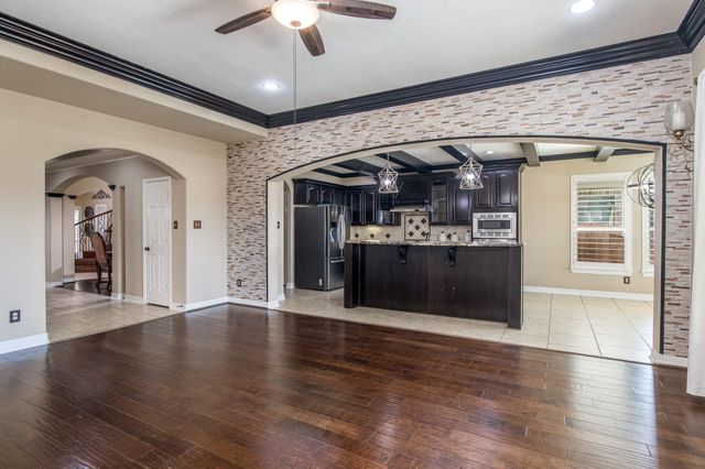 18119 Blues Point Drive, Cypress, TX 77429