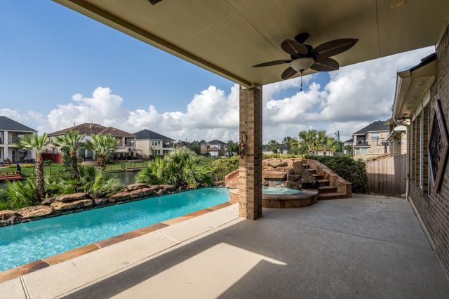 18119 Blues Point Drive, Cypress, TX 77429