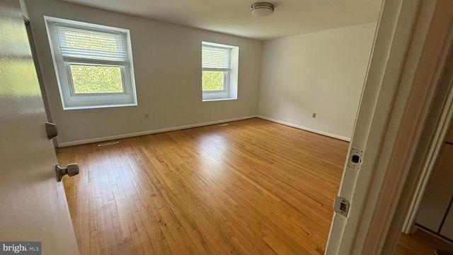 19 WIMBLEDON LN, Owings Mills, MD 21117