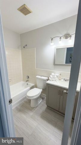 19 WIMBLEDON LN, Owings Mills, MD 21117