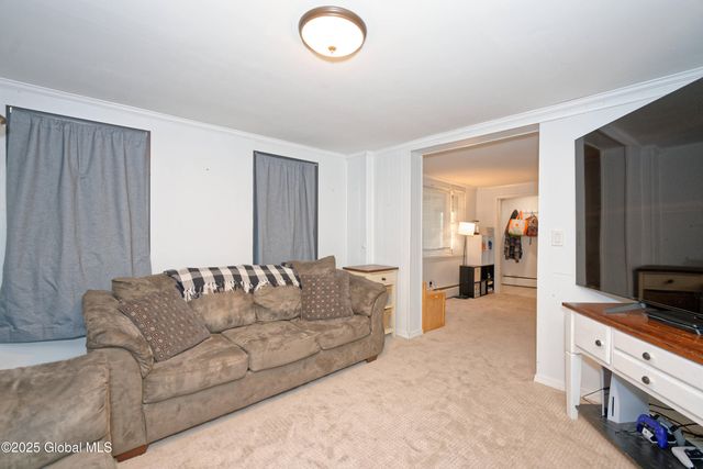 38 Defreest Avenue, Troy, NY 12180