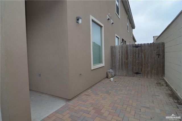 1209 E Olympia E Avenue 3, Mcallen, TX 78503