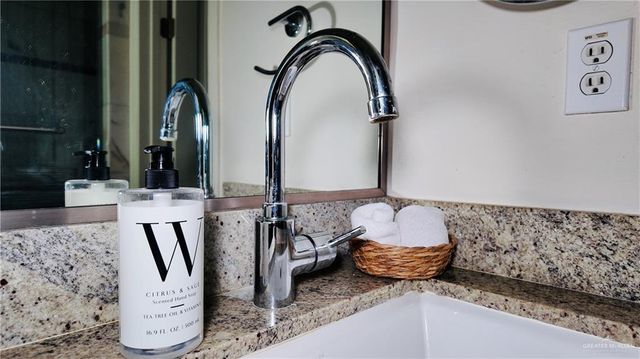 1209 E Olympia E Avenue 3, Mcallen, TX 78503