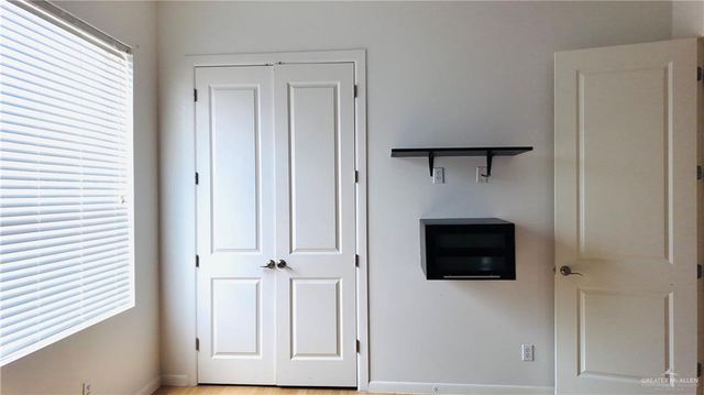 1209 E Olympia E Avenue 3, Mcallen, TX 78503