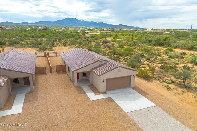 3152 E Andrada Road, Vail, AZ 85641