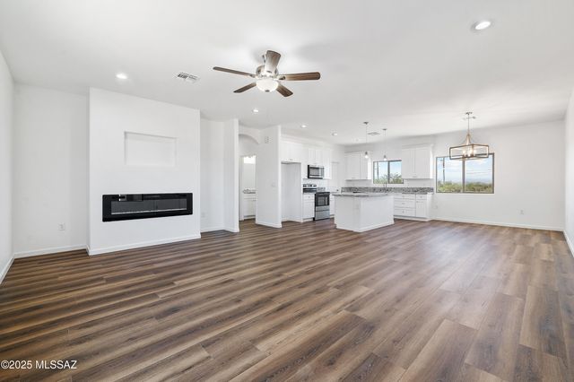 3152 E Andrada Road, Vail, AZ 85641