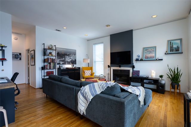 4030 Holland Avenue 8, Dallas, TX 75219