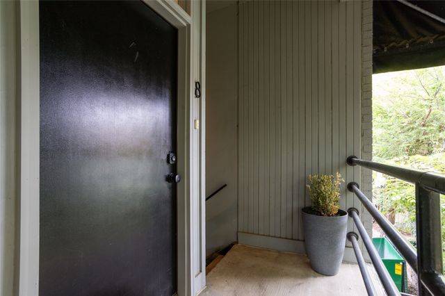 4030 Holland Avenue 8, Dallas, TX 75219