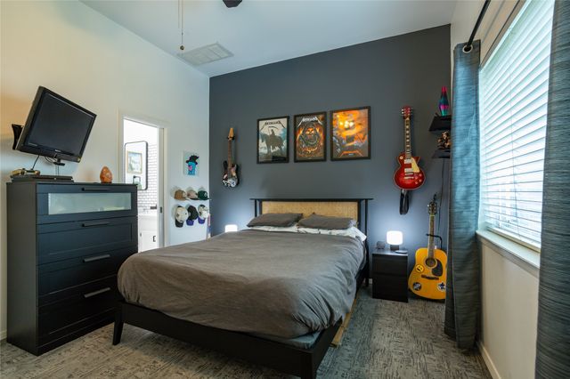 4030 Holland Avenue 8, Dallas, TX 75219