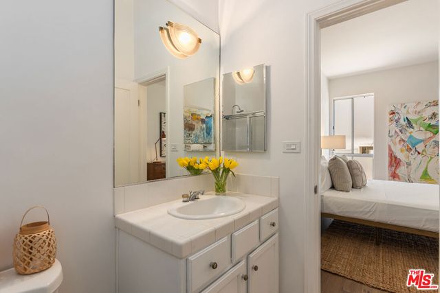 511 San Vicente Boulevard 106, Santa Monica, CA 90402