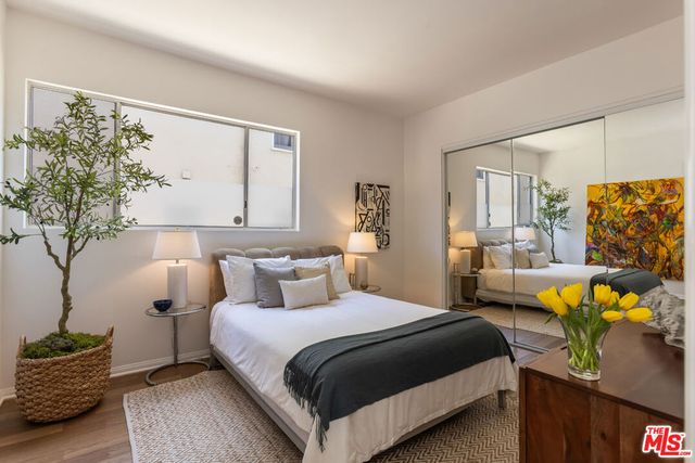 511 San Vicente Boulevard 106, Santa Monica, CA 90402