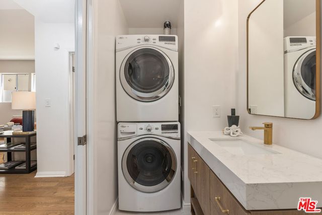 511 San Vicente Boulevard 106, Santa Monica, CA 90402