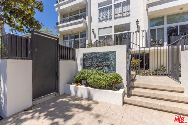 511 San Vicente Boulevard 106, Santa Monica, CA 90402