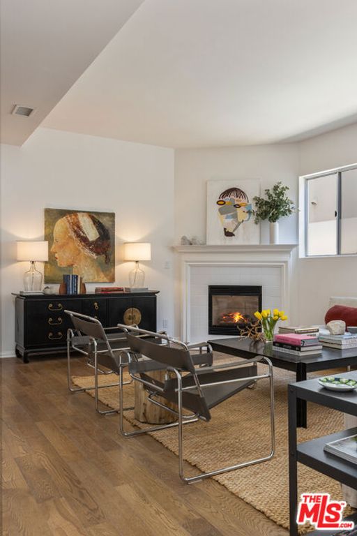 511 San Vicente Boulevard 106, Santa Monica, CA 90402