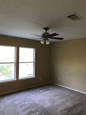 10501 Garbacz DR, Austin, TX 78748