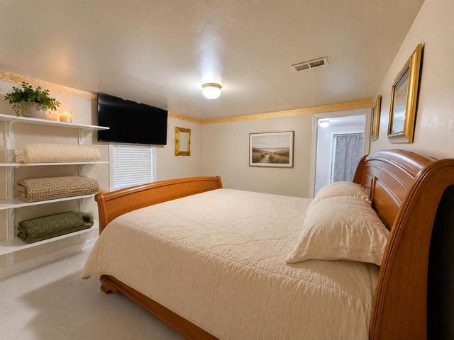 214 S 65th STREET, Milwaukee, WI 53214
