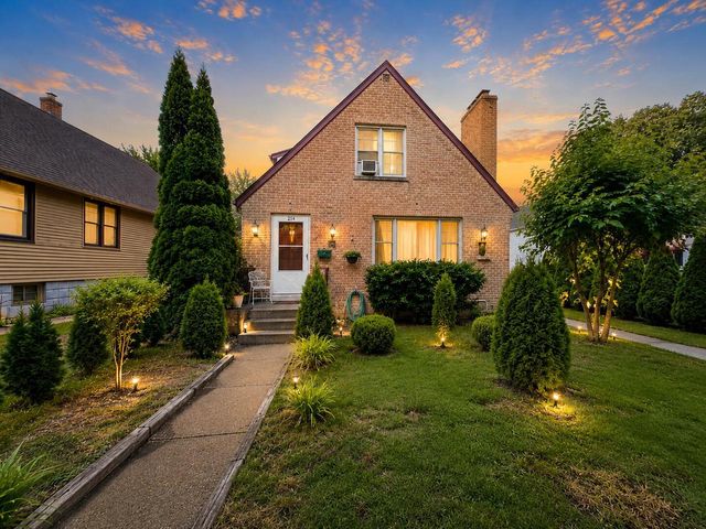 214 S 65th STREET, Milwaukee, WI 53214
