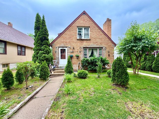 214 S 65th STREET, Milwaukee, WI 53214