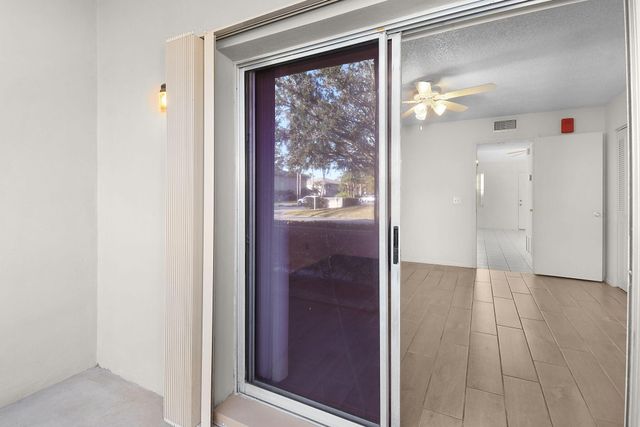 31 Lake Vista Trl Apt 104, Port St Lucie, FL 34952