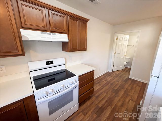 9510 Littleleaf Drive, Charlotte, NC 28215