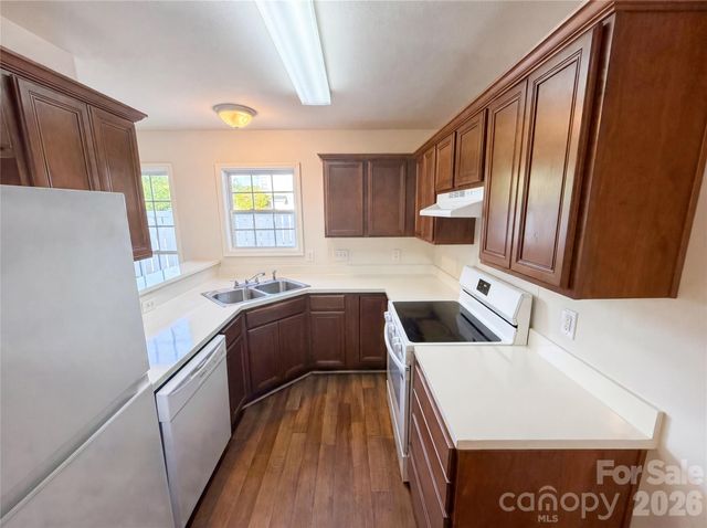 9510 Littleleaf Drive, Charlotte, NC 28215