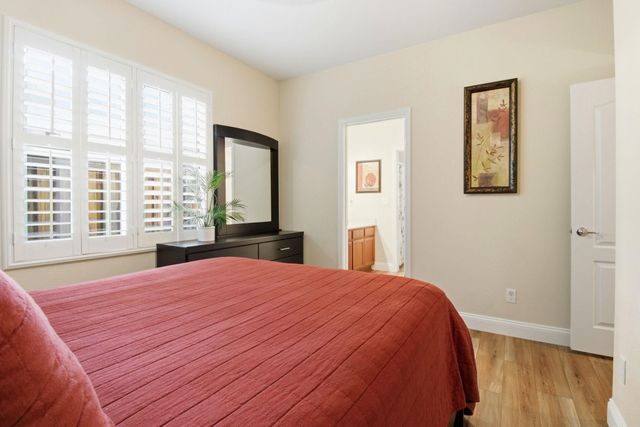 868 N San Remo Ln, Mountain House, CA 95391