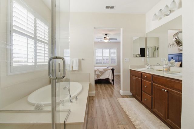 868 N San Remo Ln, Mountain House, CA 95391