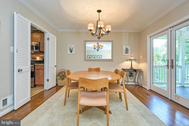 4118 WHISPERING LN, Annandale, VA 22003