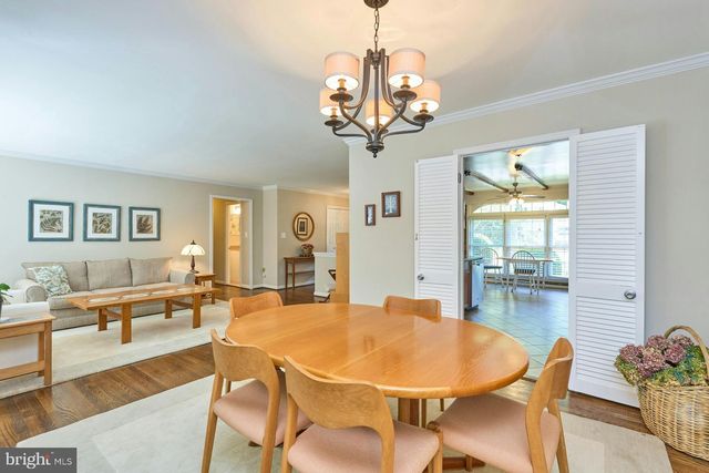 4118 WHISPERING LN, Annandale, VA 22003