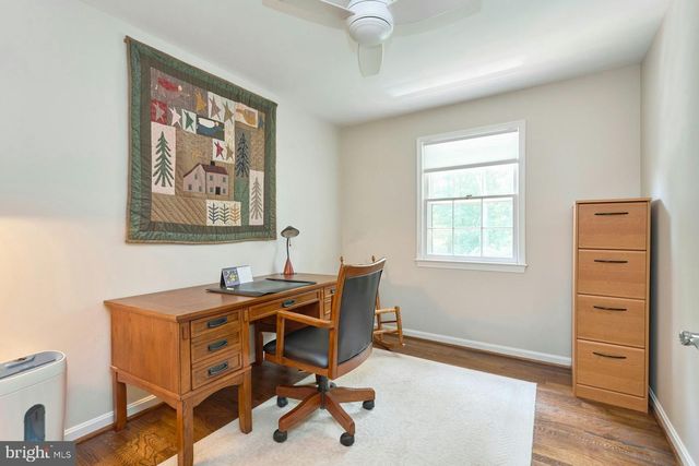 4118 WHISPERING LN, Annandale, VA 22003