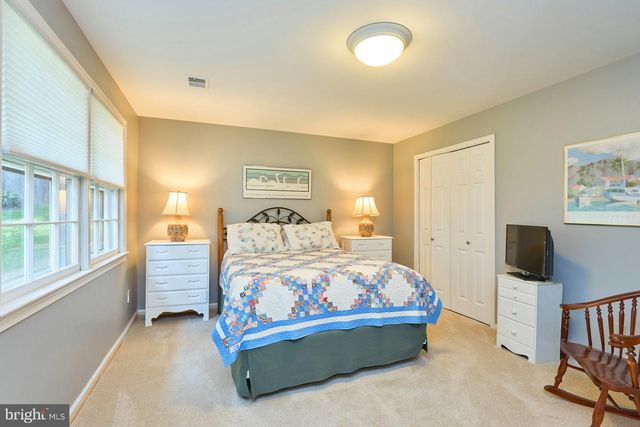 4118 WHISPERING LN, Annandale, VA 22003