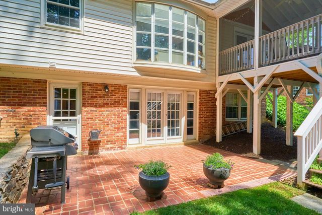 4118 WHISPERING LN, Annandale, VA 22003