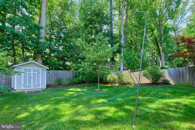 4118 WHISPERING LN, Annandale, VA 22003
