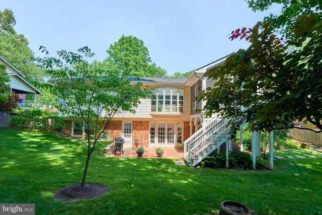 4118 WHISPERING LN, Annandale, VA 22003