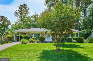 4118 WHISPERING LN, Annandale, VA 22003
