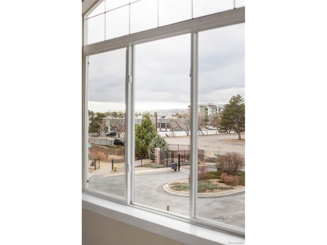 1208 S Valentia Ct, Denver, CO 80247