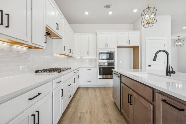 265 Pine Bark DR, Buda, TX 78610