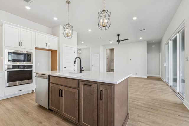 265 Pine Bark DR, Buda, TX 78610