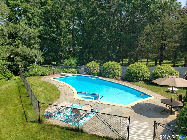 270 Higby Road, Middletown, CT 06457