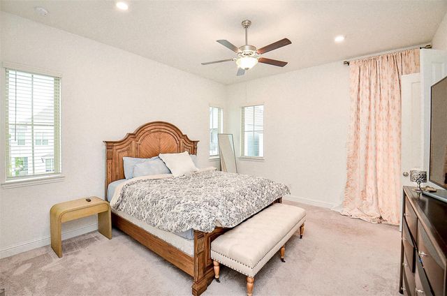 11021 Mikula Drive, Houston, TX 77043
