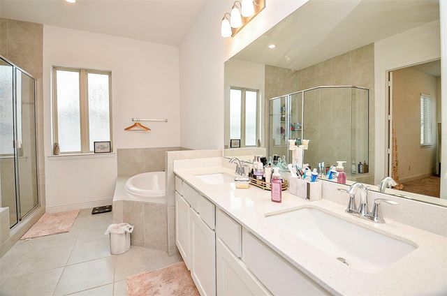 11021 Mikula Drive, Houston, TX 77043