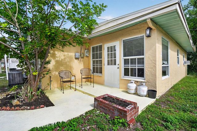 1934 Flamingo Drive, North Fort Myers, FL 33917