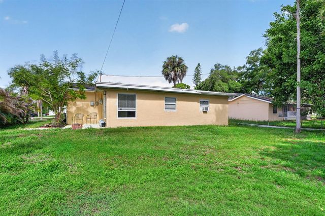 1934 Flamingo Drive, North Fort Myers, FL 33917