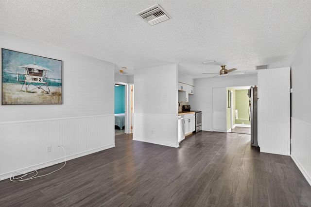 1934 Flamingo Drive, North Fort Myers, FL 33917