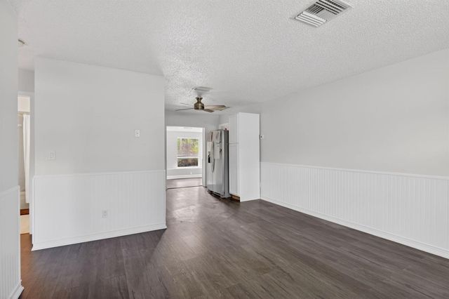 1934 Flamingo Drive, North Fort Myers, FL 33917