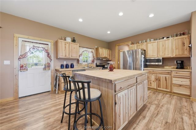 126 South Berlin Road, Brenham, TX 77833