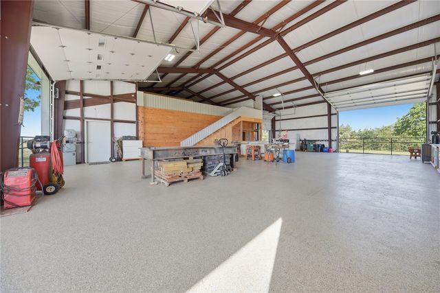 126 South Berlin Road, Brenham, TX 77833